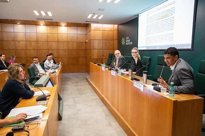 Países protestam contra nova legislação ambiental da União Europeia