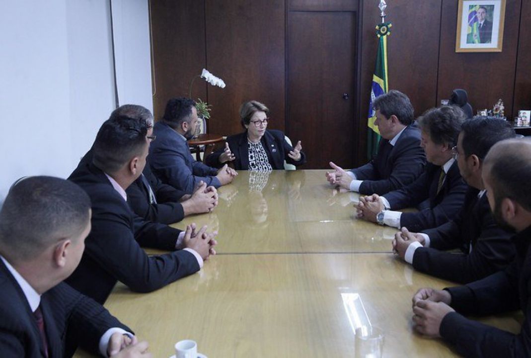 Mapa realiza reunião com representantes dos caminhoneiros e discutem medidas para categoria