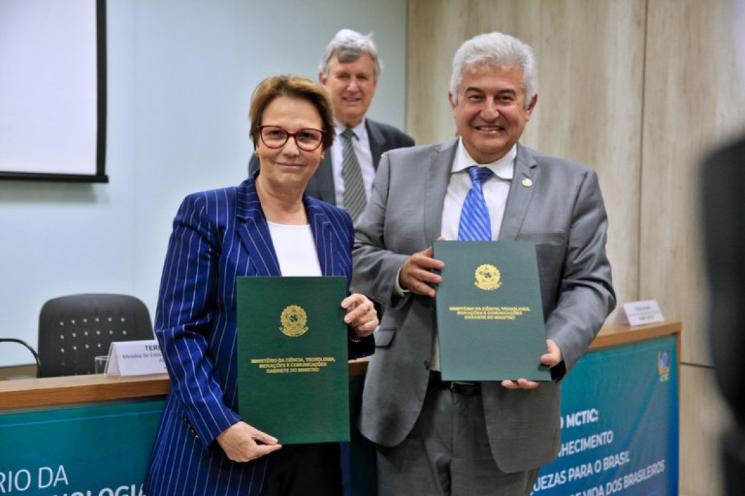 Mapa e MCTIC firmam parceria para levar mais conectividade ao campo