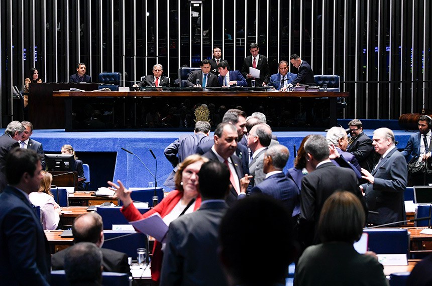 Senado aprova texto-base da reforma da Previdência