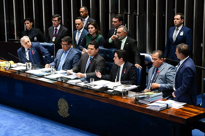 Senado aprova Reforma da Previdência em primeiro turno