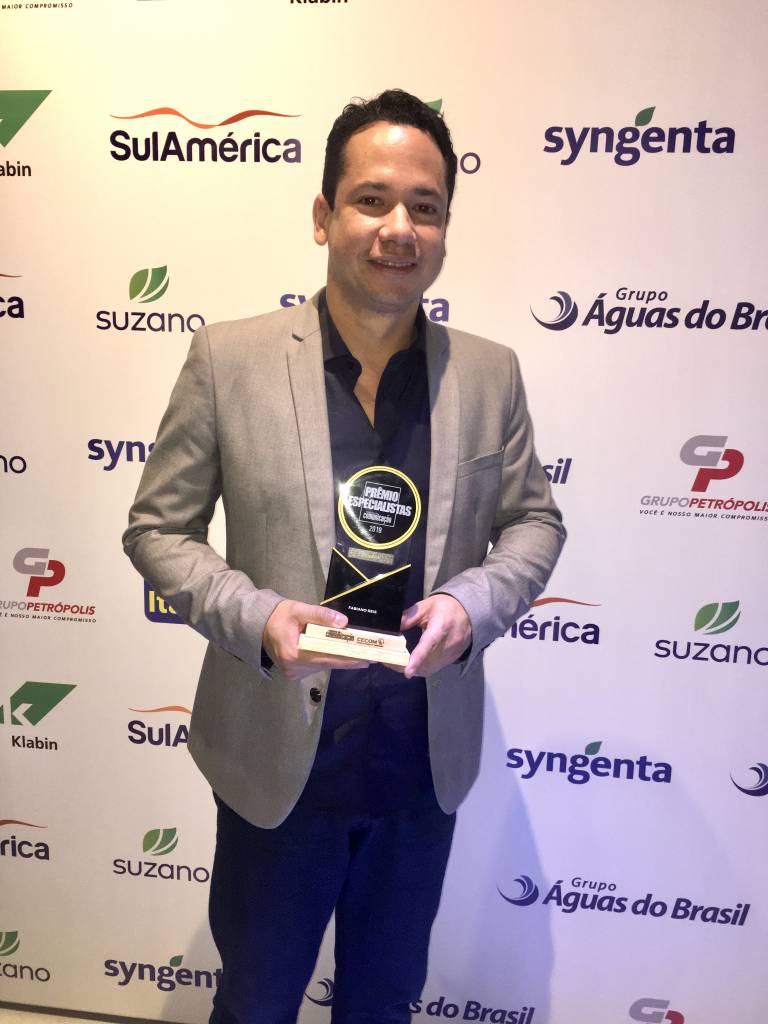 Jornalista Fabiano Reis do Canal do Boi é premiado em São Paulo