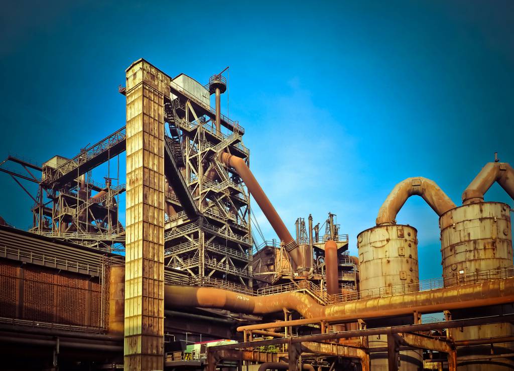 Produção industrial cresce 0,9% em janeiro
