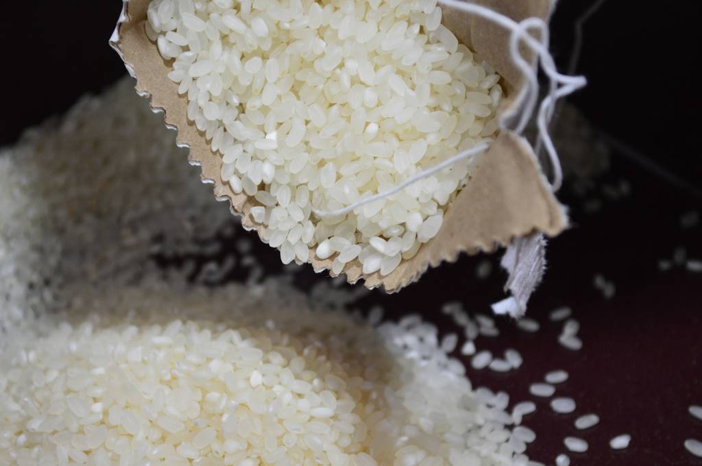Valorização do dólar favorece preço do arroz