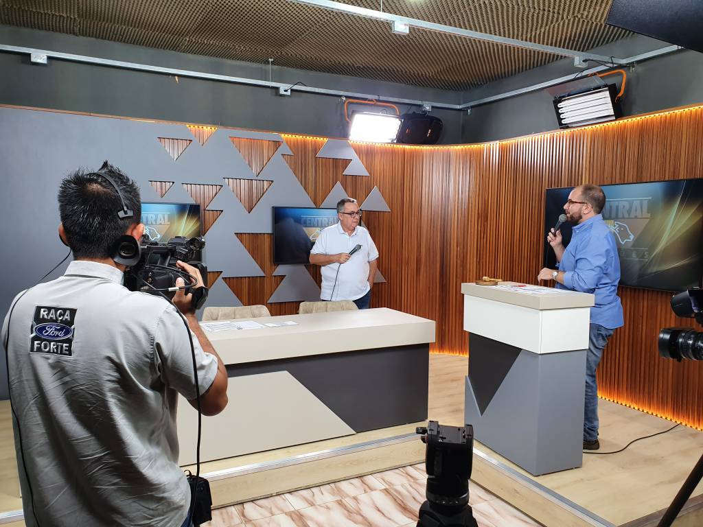 Central Leilões inaugura novo estúdio de TV