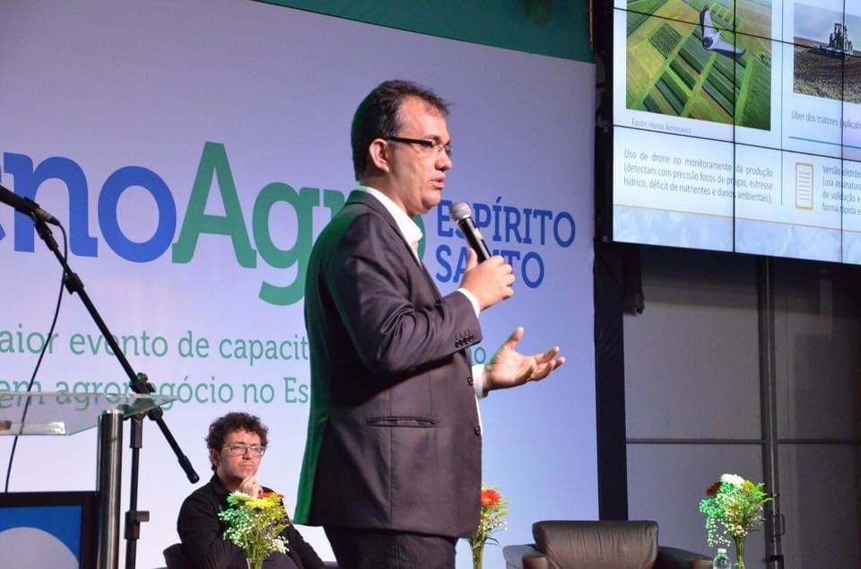 Canal do Boi estreia coluna voltada para tecnologia Agro 4.0 com Octaciano Neto