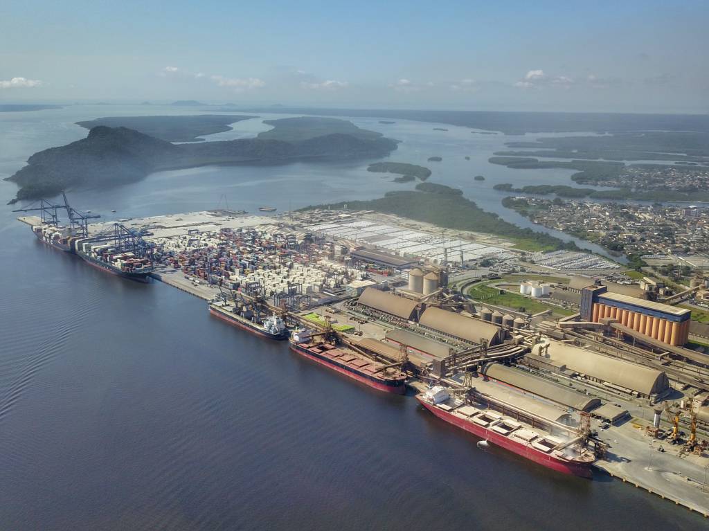 Porto de Paranaguá faz embarque pioneiro no Brasil