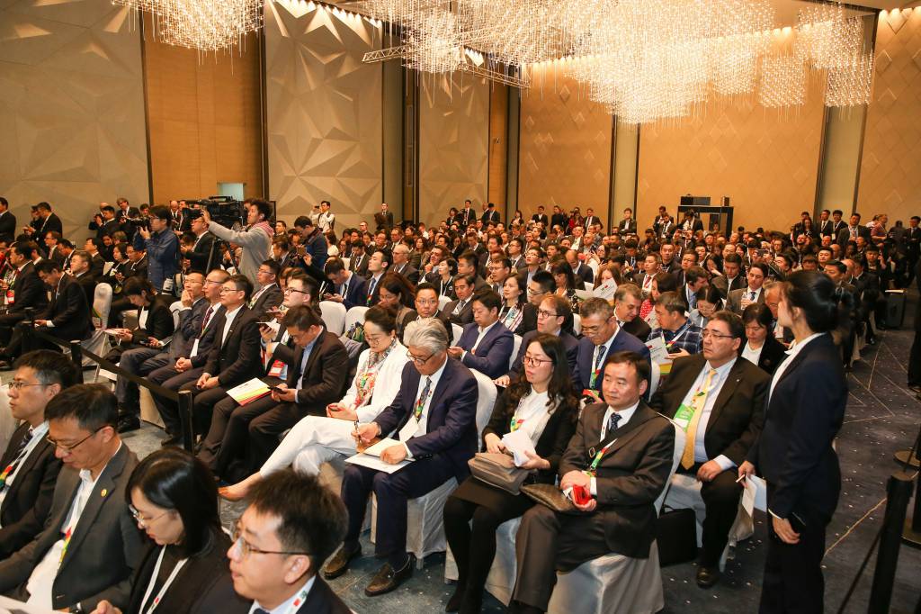 Cem empresas brasileiras integram a Missão Empresarial do governo brasileiro à China e Emirados Árabes
