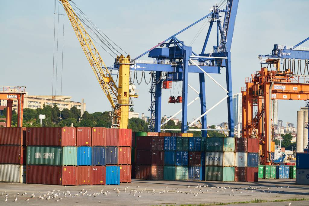 Balança comercial da segunda semana de março registra superávit de US$ 329 milhões