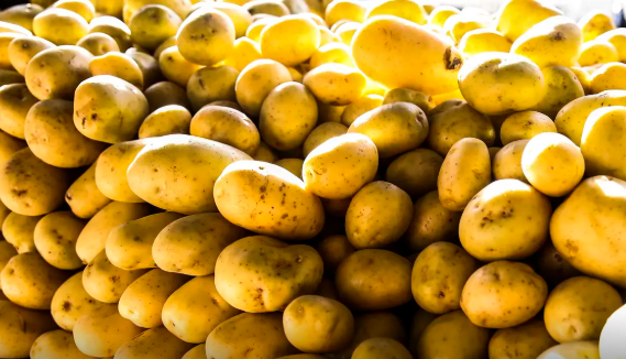 Batata, ovos e verduras reduzem pressão inflacionária em agosto em SP