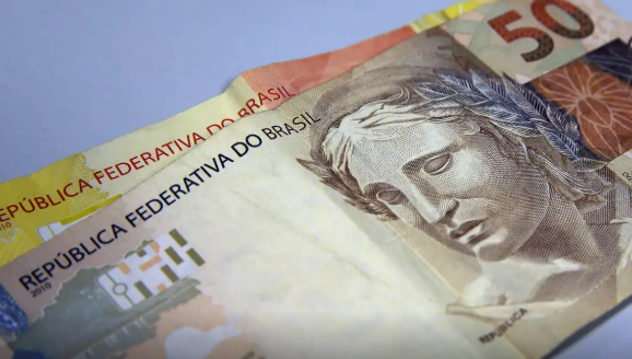 Economistas e setor produtivo veem avanços com PL da isenção de IR