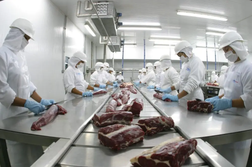 Mato Grosso lidera exportações de carne bovina para a China em 2025