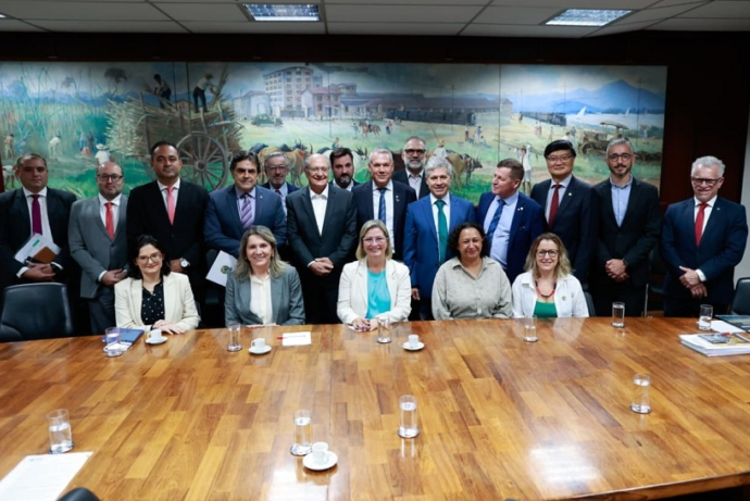 Recurso da CNA é aceito e Ministério retoma investigação de dumping nas importações de leite em pó