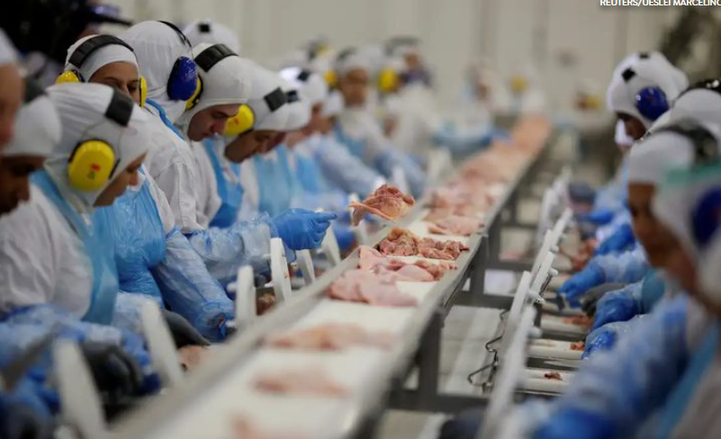 Preços da indústria caem 0,48% em outubro, nona queda seguida