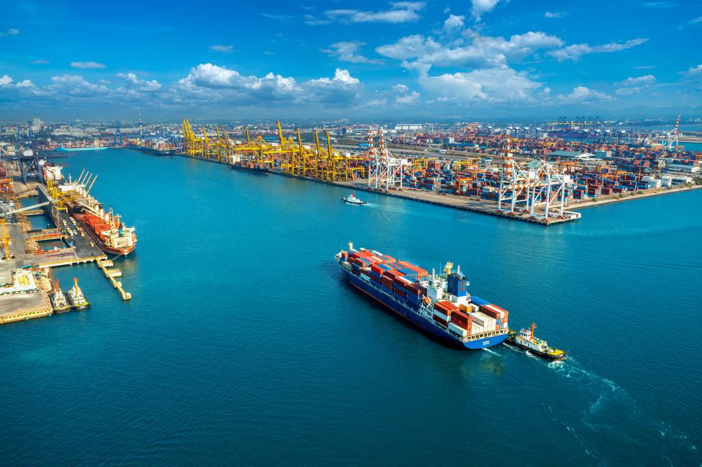 Balança comercial tem superávit de US$ 7,075 bilhões em julho