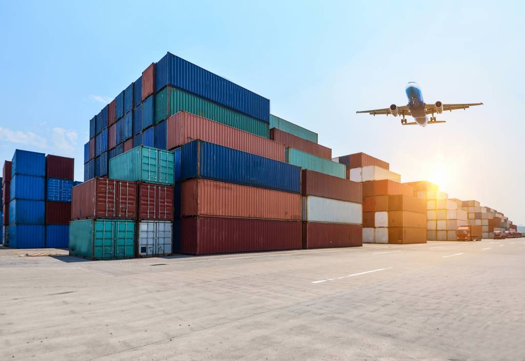 Brasil fecha abril com recorde de US$ 30,4 bi em exportações