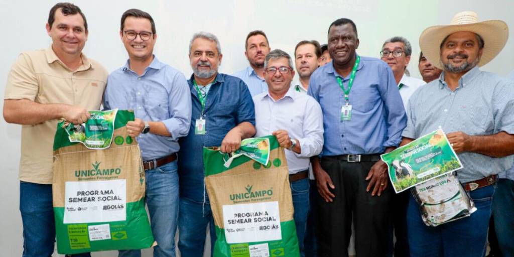 Emater Goiás lança Programa Semear Social e inicia entregas de kits para recuperação de pastagens