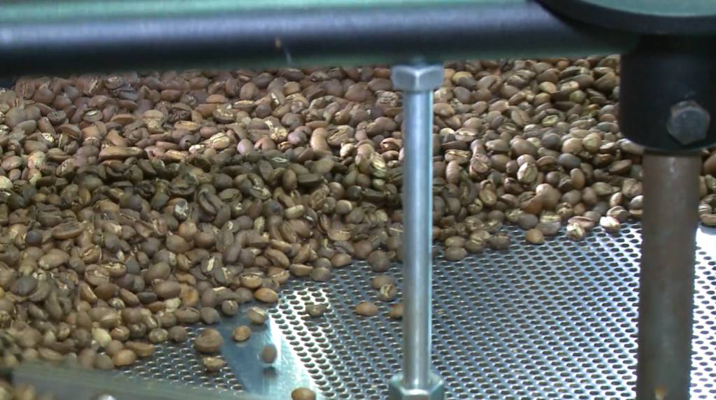 Queda nos preços do café marcam início de maio