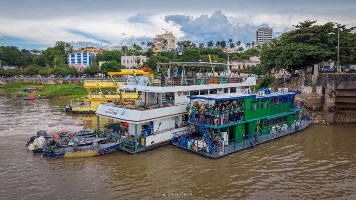 Expedição completa 10 anos levando educação ambiental, macacões de proteção e serviços essenciais no Pantanal