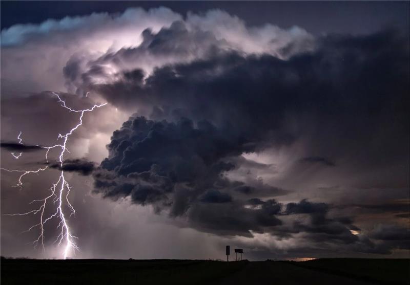 Frente fria deve provocar temporais no Sudeste e Centro-Oeste nos próximos dias 