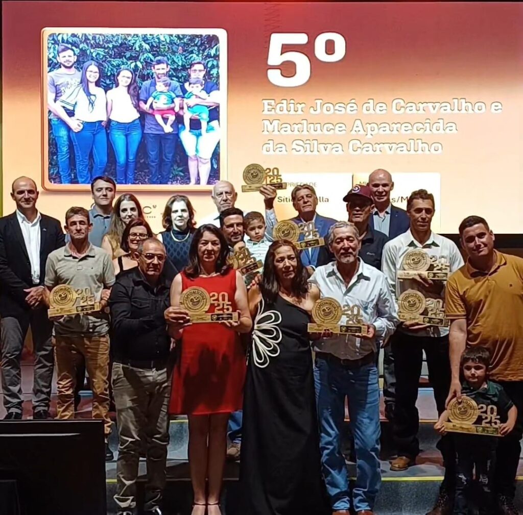 Produtor de cidade de MG colhe melhor café especial na área de atuação da Cooxupé