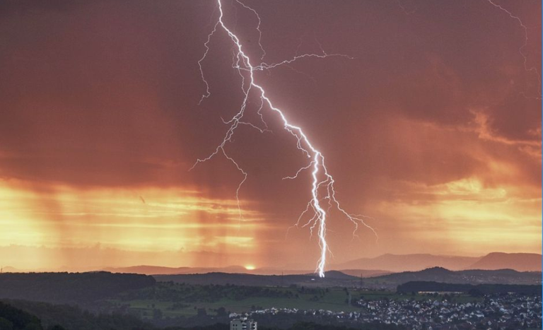 Risco de tempo severo nas Regiões Sul, Centro-Oeste e Sudeste