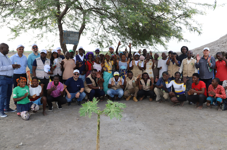 Missão Brasil–Angola define novo plano de trabalho para agricultura familiar