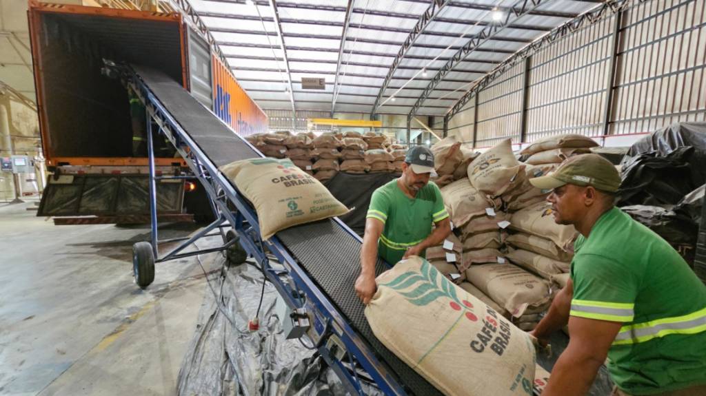 Preços em alta e novos mercados impulsionam exportações do agro mineiro