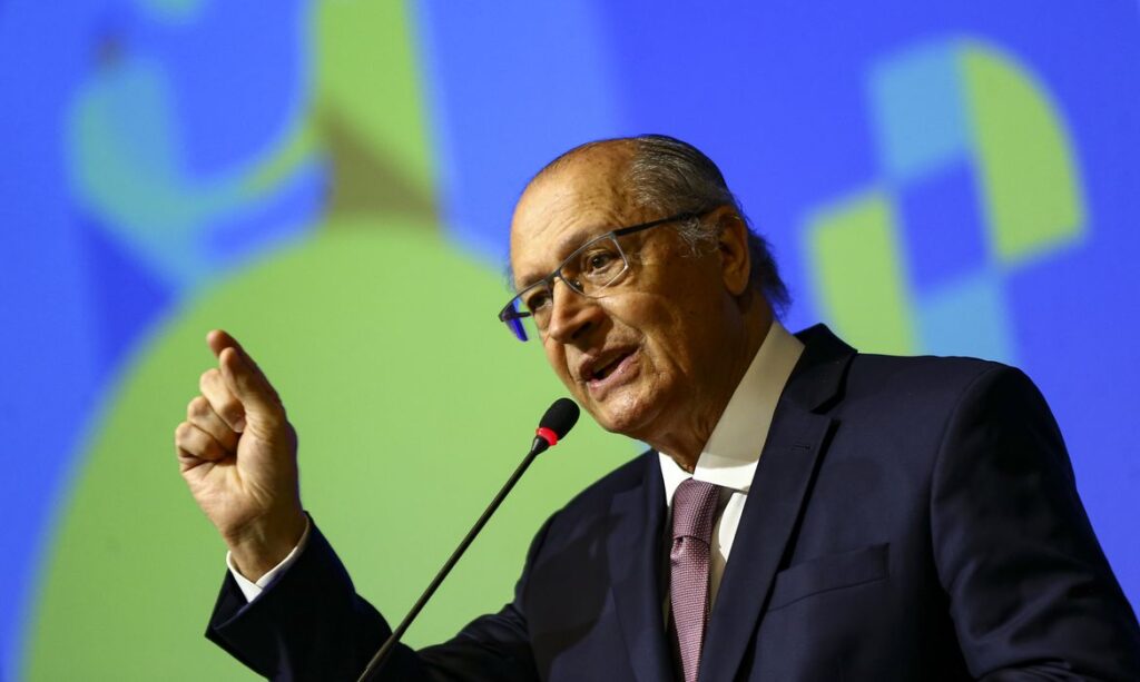 Alckmin: aumento tarifário dos EUA tende a beneficiar a agricultura no Brasil