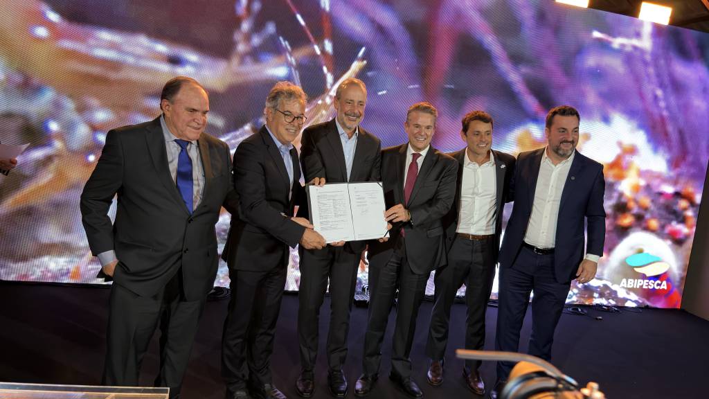 Exportações de pescados ganha impulso com novo convênio firmado entre ApexBrasil e Abipesca