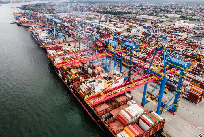 Portos do Sudeste movimentam 575,5 milhões de toneladas entre janeiro e outubro de 2025