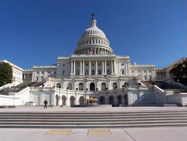 Senado dos EUA vota por fim das tarifas impostas por Trump a países parceiros