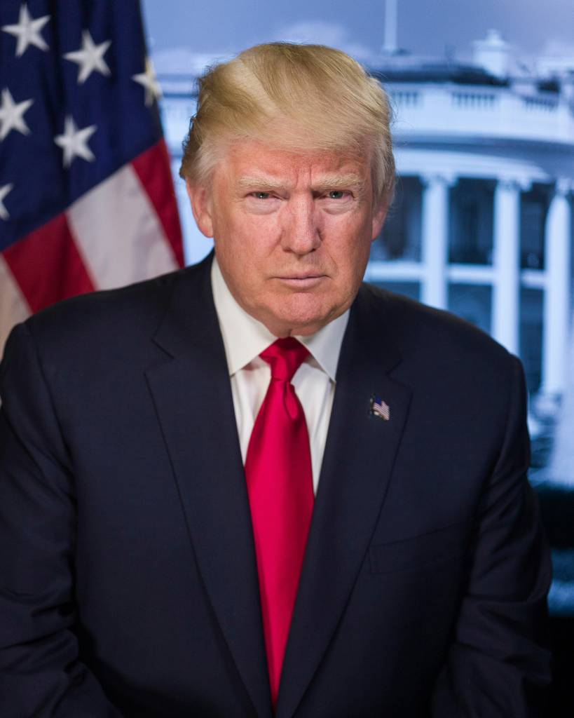 Trump está revisando termos do acordo com a China com equipe, diz Casa Branca