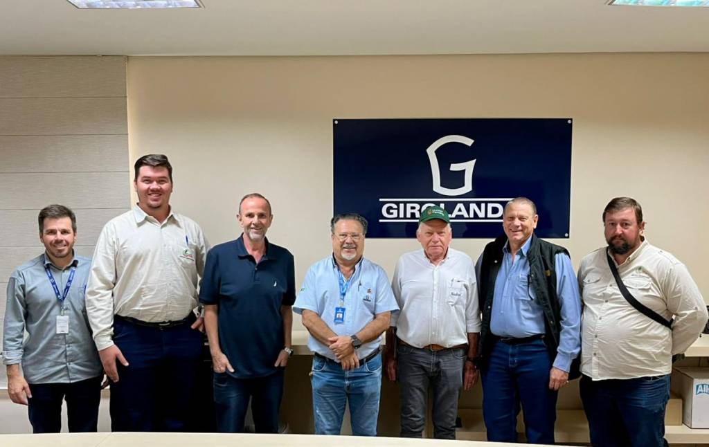 Cooperativas do Paraguai querem importar embriões da raça Girolando