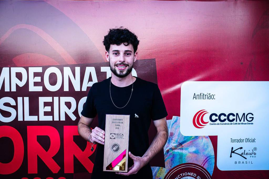 Fábio Milan Pereira, de Machado (MG), é o novo campeão brasileiro de torra de café