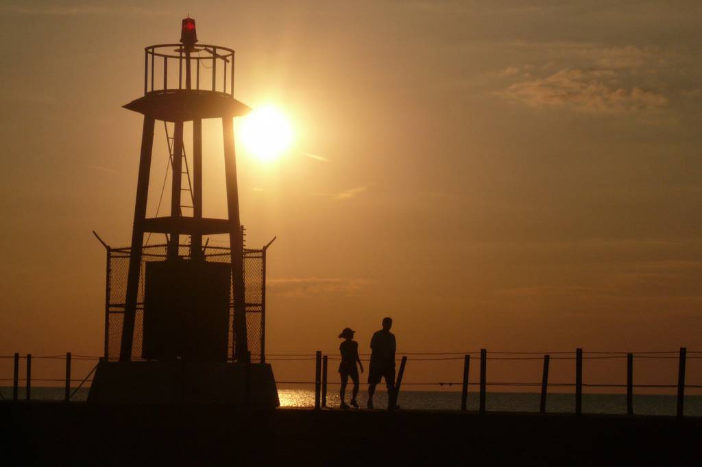 Sexta-feira segue com chuva intensa em várias regiões do Brasil e tempo firme no Sul