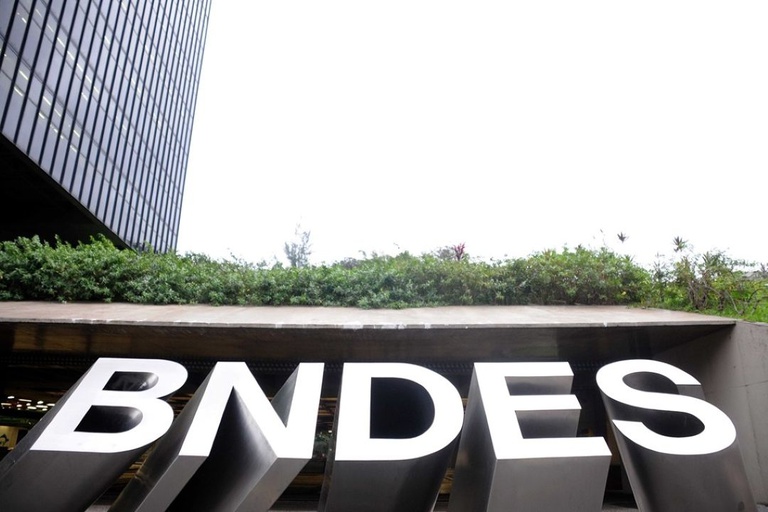 BNDES tem maior lucro recorrente da história e alcança marca de R$ 15,2 bi em 2025