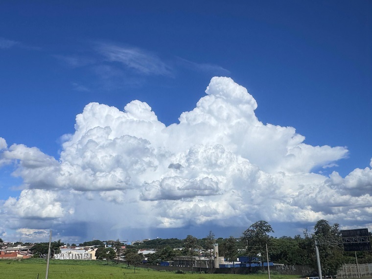 Sábado será de tempo abafado e de chuva em várias regiões do Brasil
