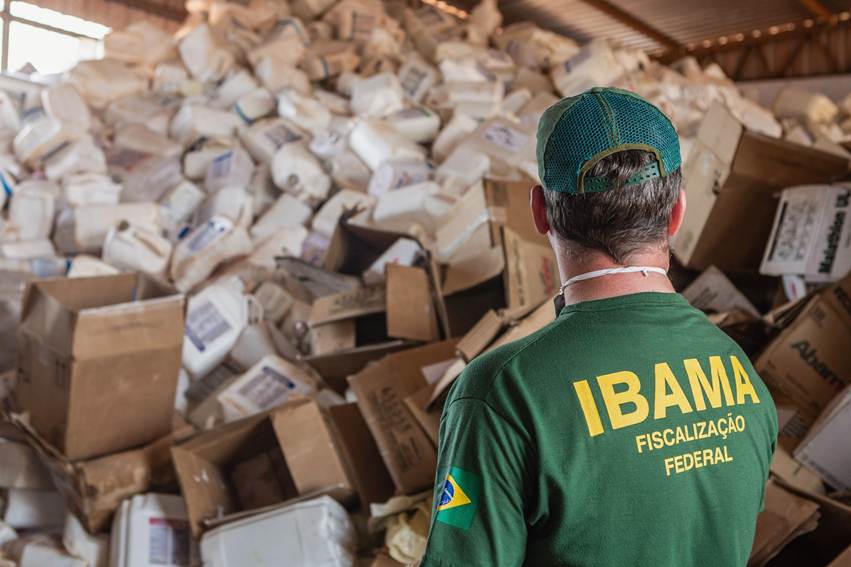 CropLife Brasil orienta produtores sobre insumos falsificados