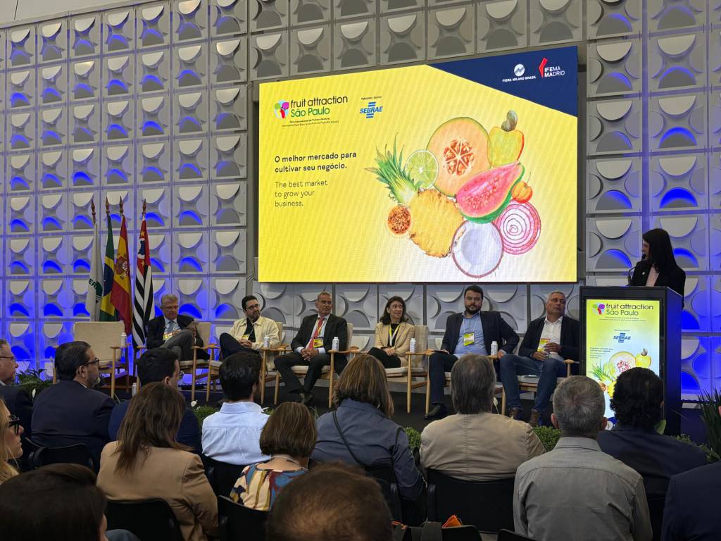 Edição de frutas do Exporta Mais Brasil movimenta São Paulo com visitas técnicas e rodadas de negócios