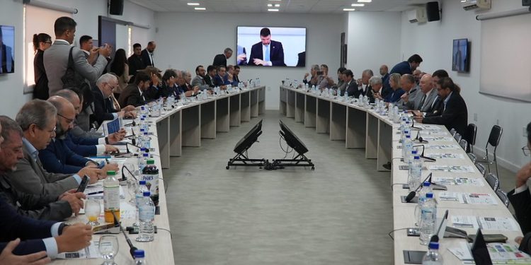 Bancada articula para derrubar restrições indevidas sobre crédito rural