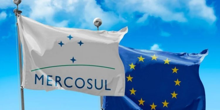 Congresso promulga decreto legislativo do acordo entre Mercosul e UE