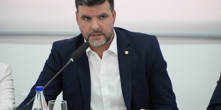 FPA articula derrubada de veto presidencial que retira proteção orçamentária do seguro rural, defesa agropecuária e Embrapa