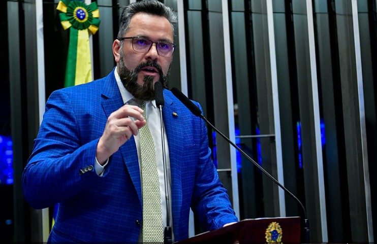 Comissão mista aprova relatório que amplia crédito oficial às exportações