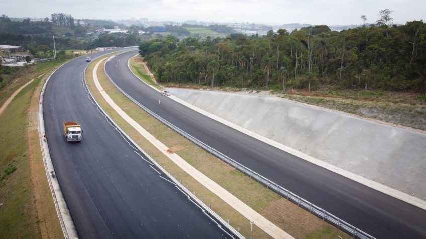 Lula destaca papel do BNDES e inaugura nova etapa das obras da Serra das Araras