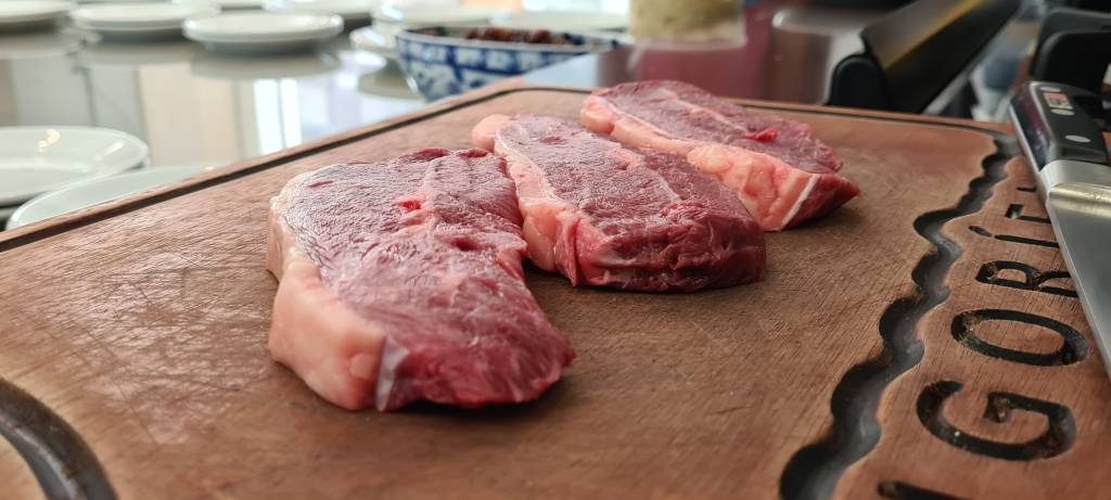 PEC BR e Nelus: Fazenda Pecuária BR lança grife de carnes 