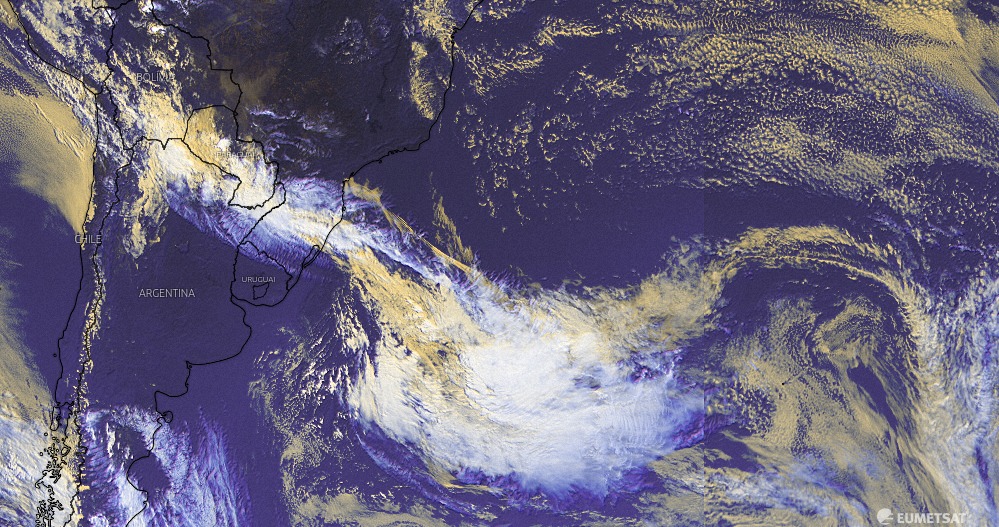 Ciclone extratropical atinge estados do Sul e do Sudeste nesta sexta