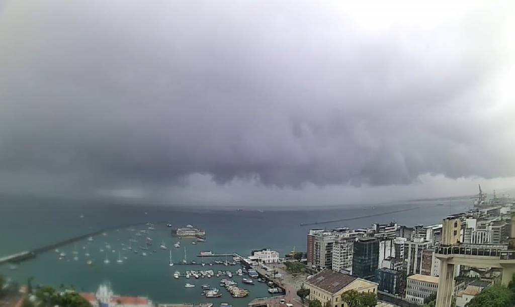 Sábado com chuva volumosa em diversos estados. Veja onde
