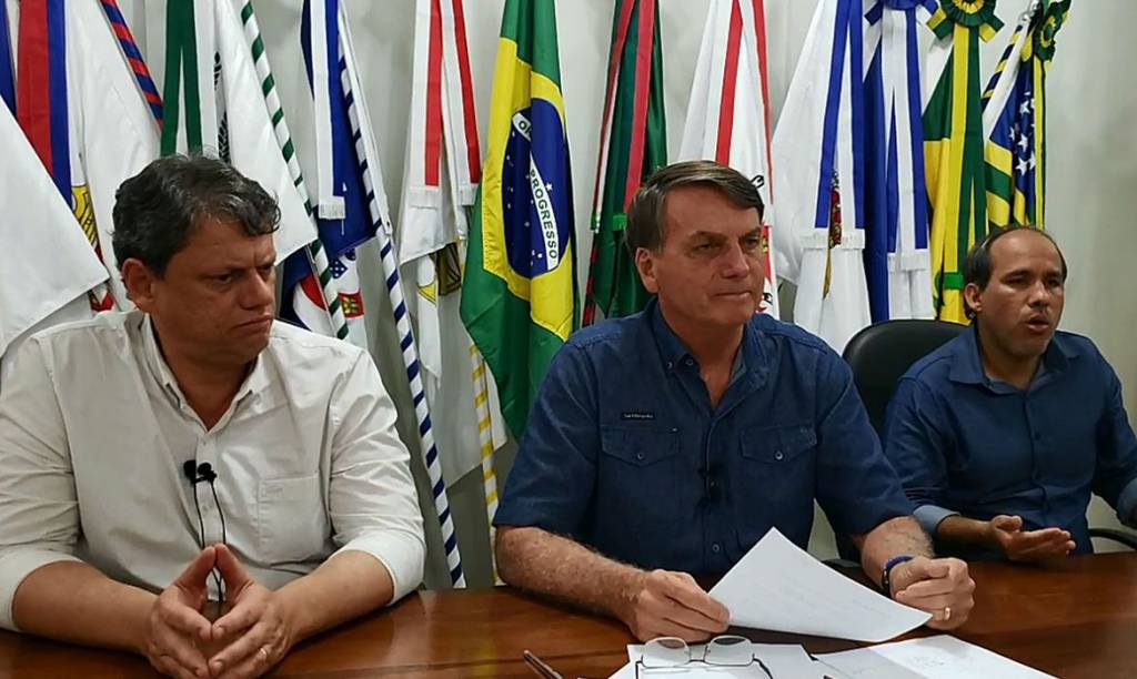 Governo negocia mudanças em projeto que altera ICMS sobre combustíveis