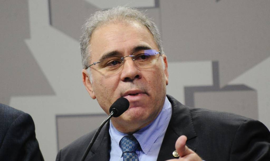 Ministério da Saúde anuncia compra de mais 100 milhões de vacinas da Pfizer
